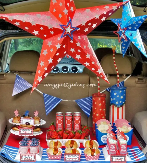 Serving HOT Food at a Tailgate Party ! Birthday Party Ideas 