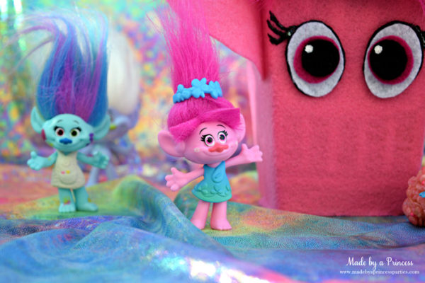 trolls poppy rainbow